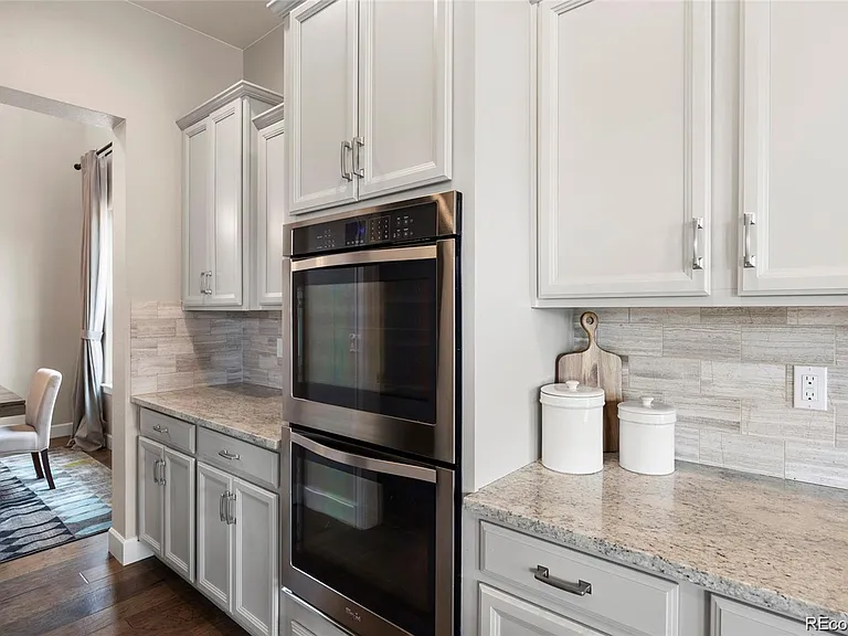 10659 Montecito Dr — Photo 15