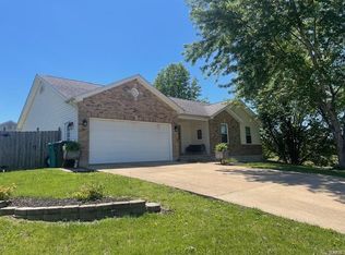 675 Fawn Ridge Ct, Sullivan, MO 63080