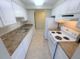 501 Highland Dr APT 102, Seattle, WA 98109