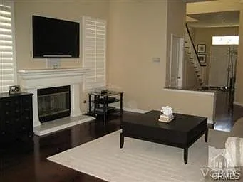 Gated Westlake Village Home Steps From The Lake — Photo 3