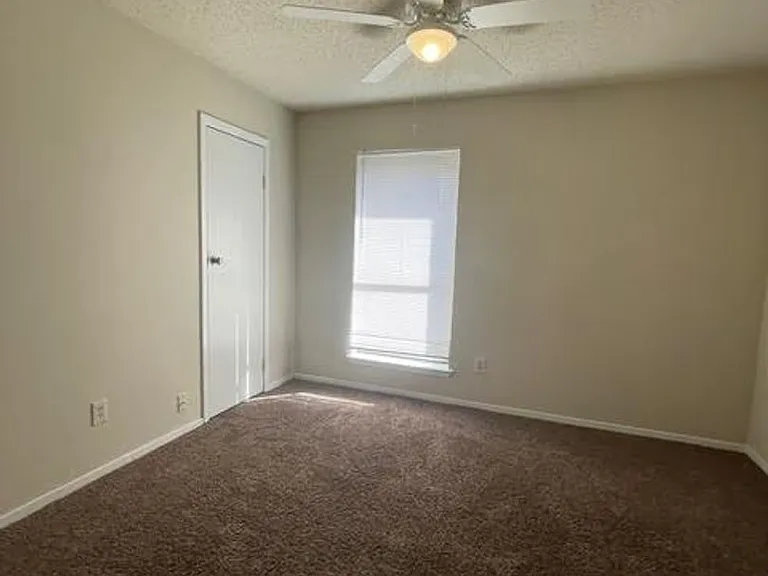 2108 Ramada Dr — Photo 11