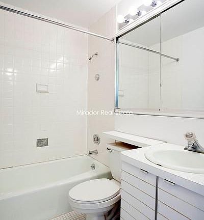 5th image of 330 E 39th St #9**H