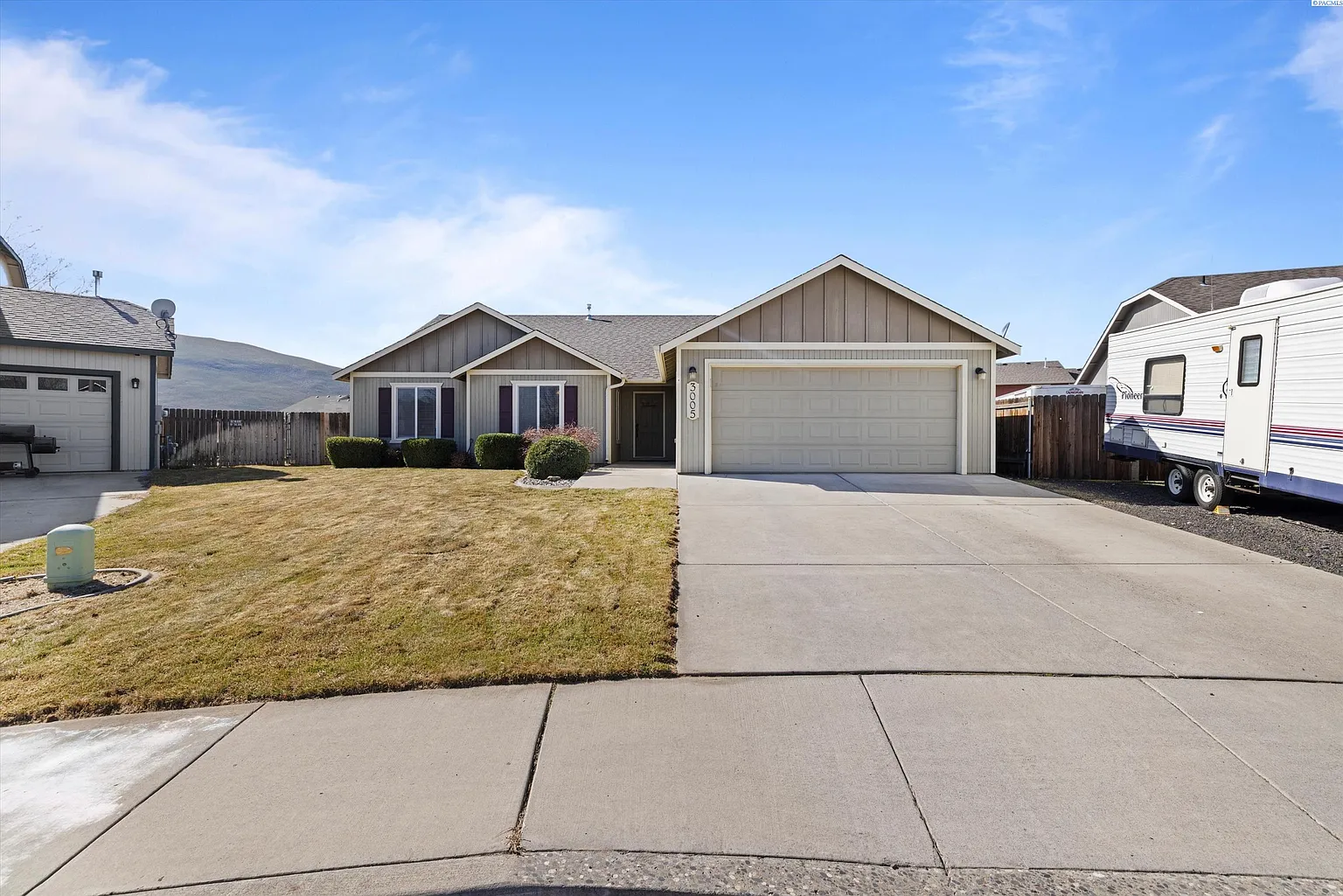 3005 Hermandt Ct photo 1