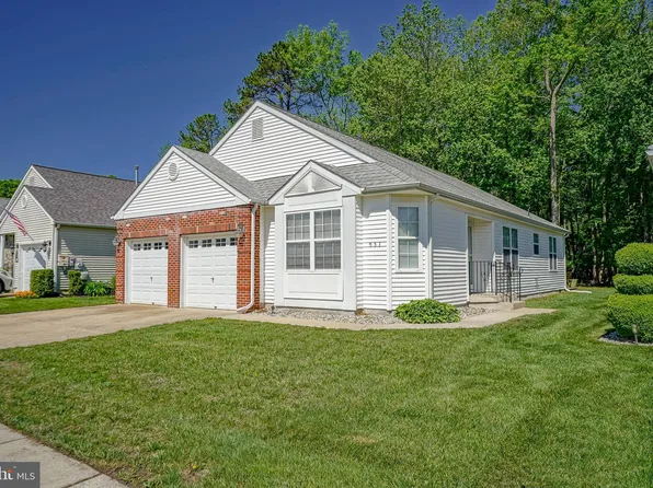 531 Saint Martin Ct, Williamstown, NJ 08094