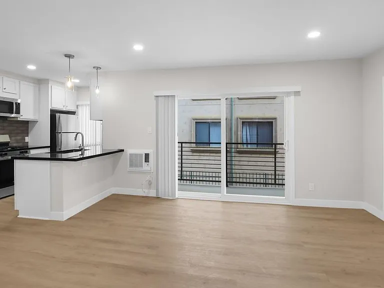 3848 Vinton Ave #3 — Photo 5