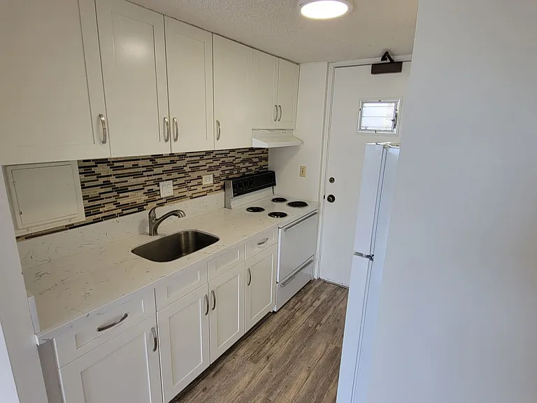 1419 Dominis St #308 — Photo 11