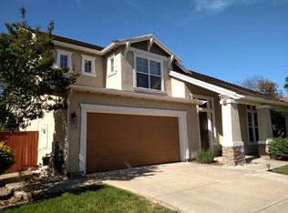 9506 E Park Dr, Elk Grove, CA 95624