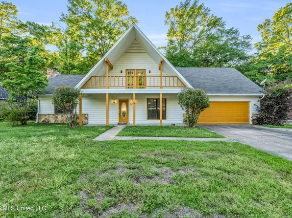 124 Cedar Dr, Columbus, MS 39705