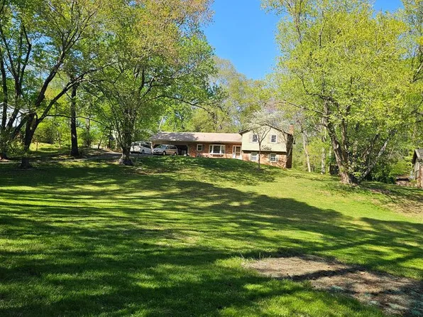 3059 Fox Mill Rd, Oakton, VA 22124