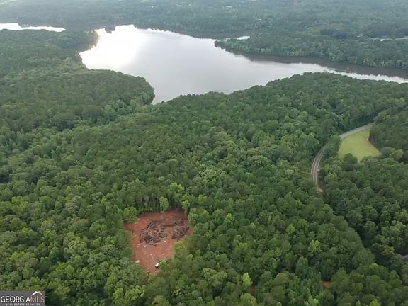 5th image of 993 Cheatham Rd