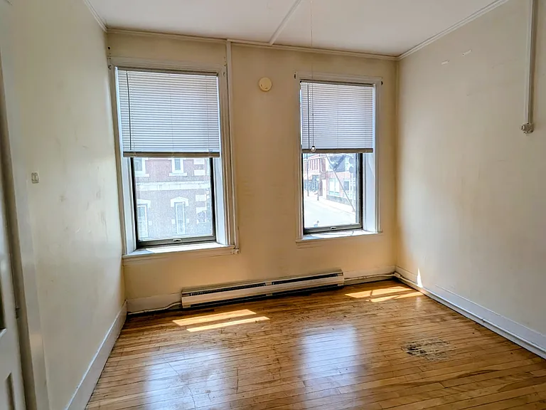 93 S Main St #E203 — Photo 6