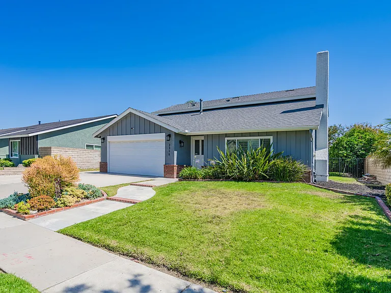 2358 Shergra Pl — Photo 4
