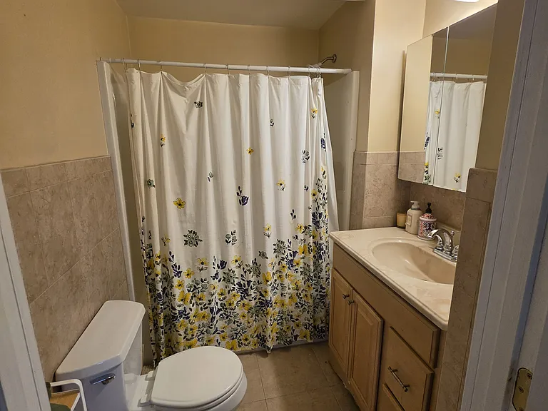 99 Pearl Ave #2 — Photo 10