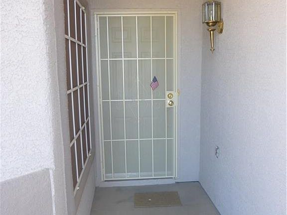 4th image of 2099 High Mesa Dr