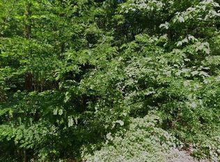 1740 W Dodd Rd, Memphis, TN 38109