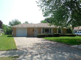 912 Westminster Rd, Joliet, IL 60435