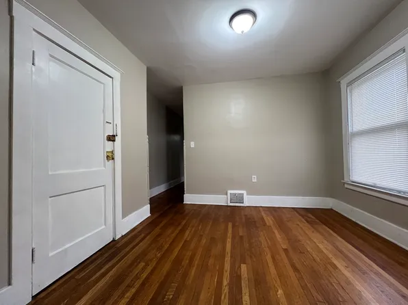 1943 W Bethune Ave, Detroit, MI