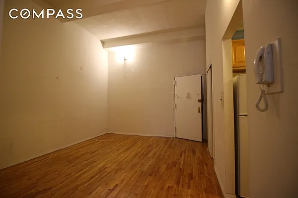 Rented by Compass | media 14