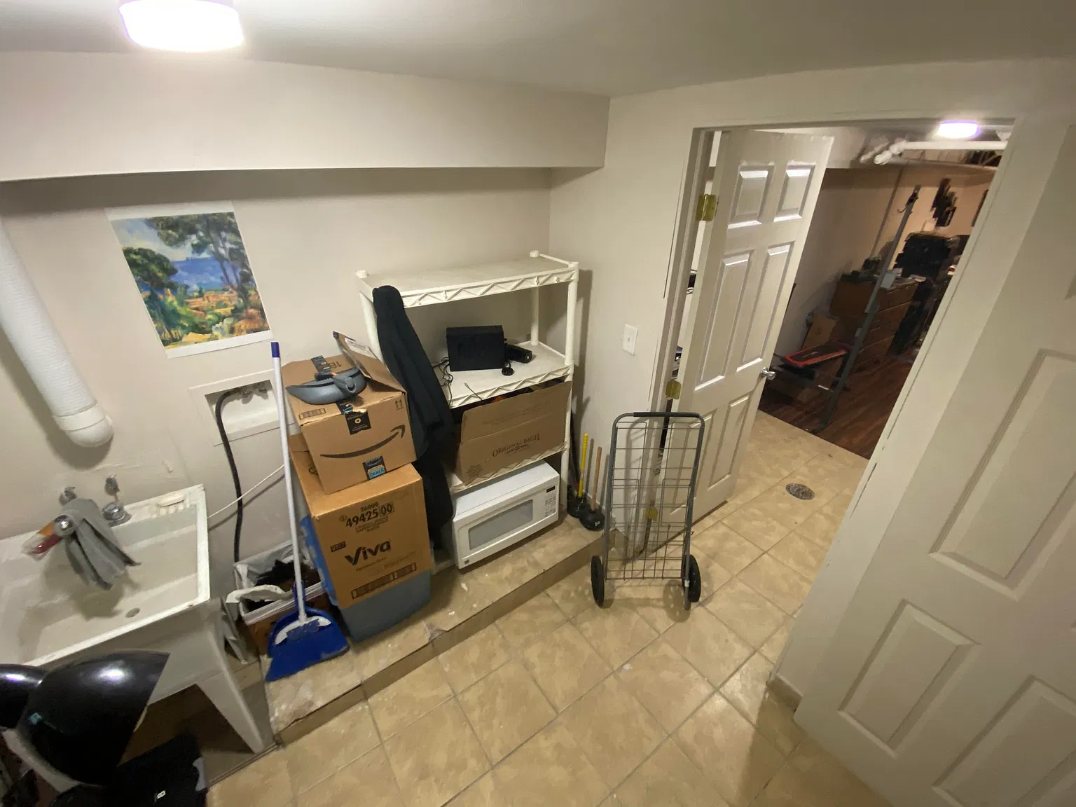 4 bed, 2.0 bath, $2,100 — Photo 4