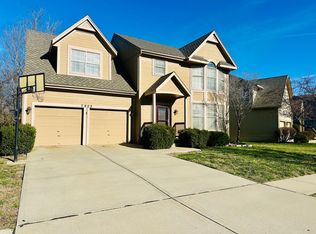 7902 W 142nd Ter, Overland Park, KS 66223