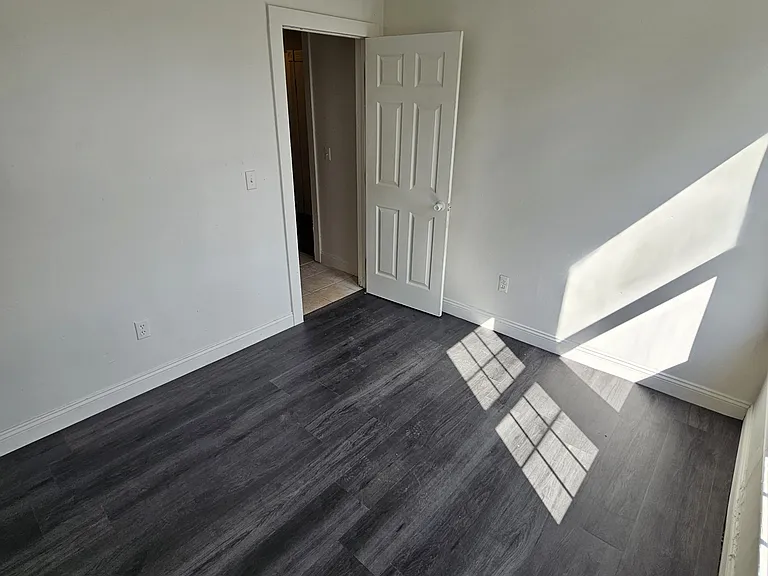87 Hillside Ave #3 — Photo 8