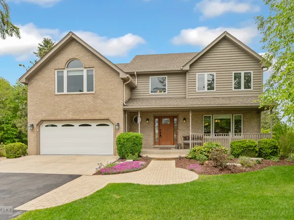 8615 W Highpoint Rd, Yorkville, IL 60560