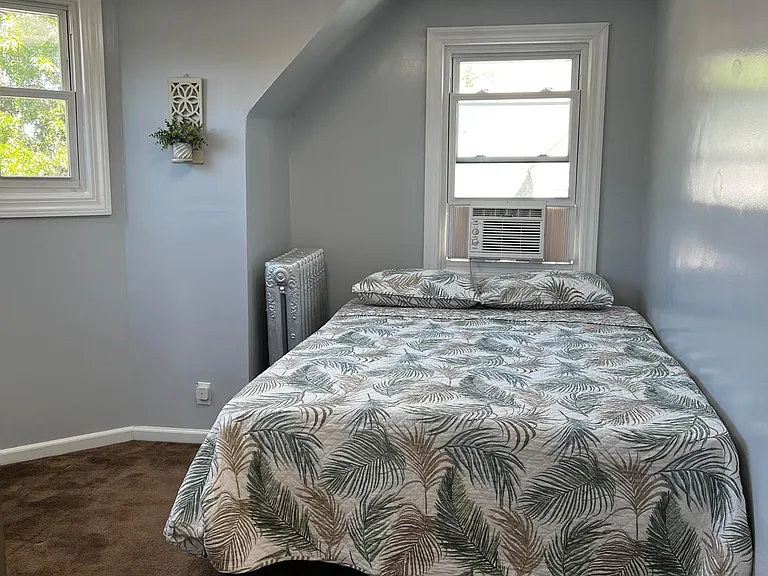 33 S 1st Ave #3 — Photo 3