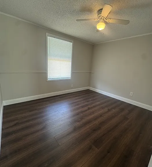 1344 Lodge Ter — Photo 12