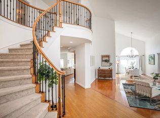 4625 Serenata Pl, San Diego, CA 92130