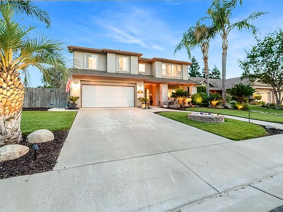 2nd image of 1543 E Beech Drive