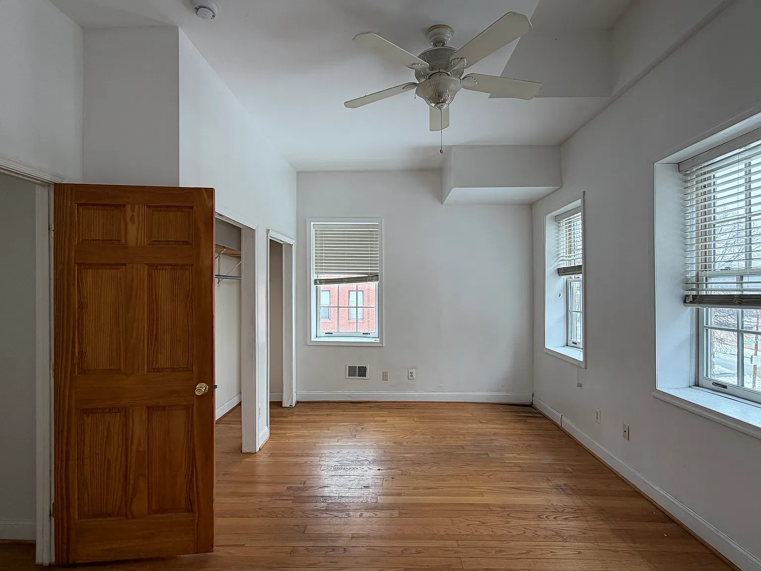 2 bed, 1472 sqft, $1,800 — Photo 3