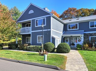 201 Windgate Cir #F, Monroe, CT 06468