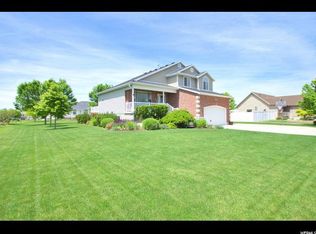 3955 N 2750 W, Farr West, UT 84404