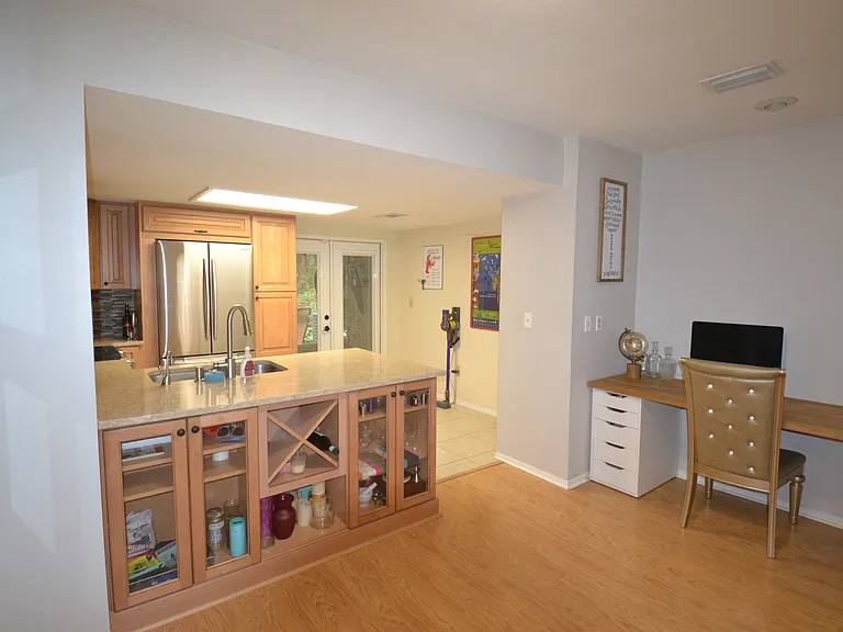 3379 Fox Hunt Dr — Photo 13