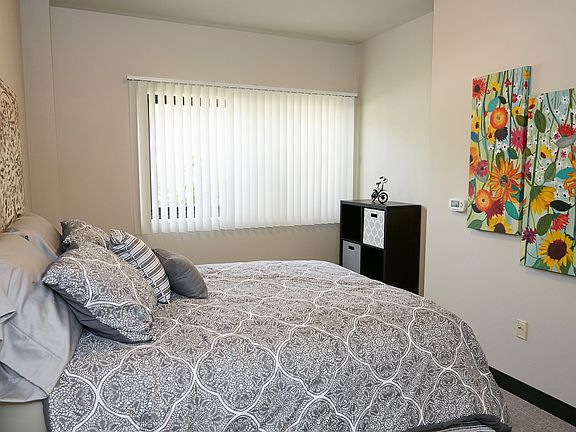 5th image of 1307 Hayes St #115