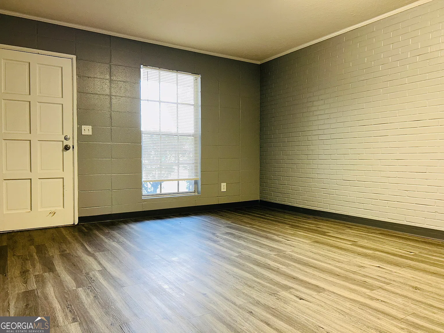 1 bed, 1.0 bath, $625 — Photo 4