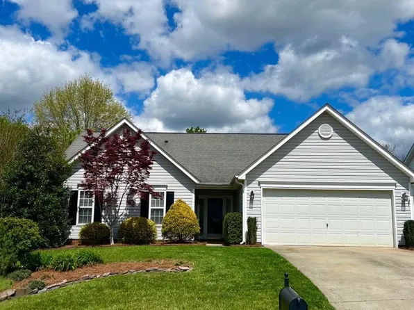 1040 Boulder Dr, Concord, NC 28025