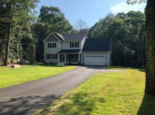 17 Old Tunk Hill Rd, Scituate, RI 02825