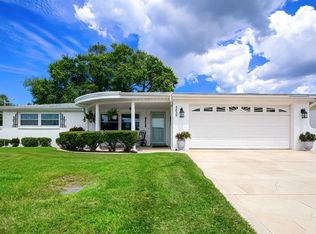 5835 Thrush Dr, New Port Richey, FL 34652