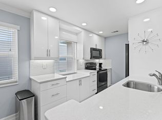 325 Capri G #G, Delray Beach, FL 33484