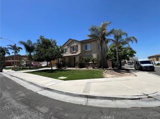 8003 Bluff View Ln, Corona, CA 92880