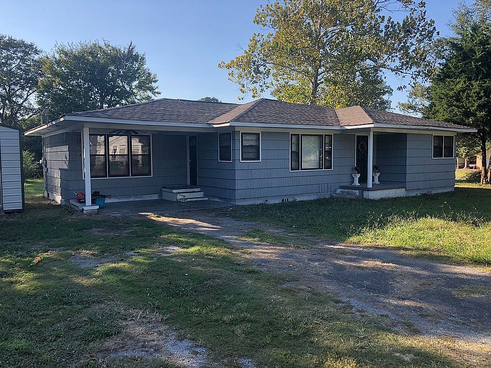 2nd image of 111 Kentucky Ave