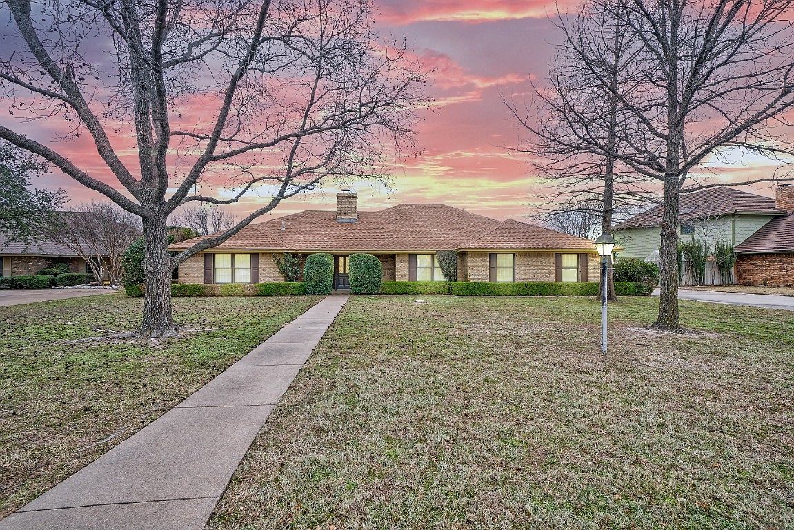 8 Cliff Dr, Mineral Wells, TX 76067 Zillow