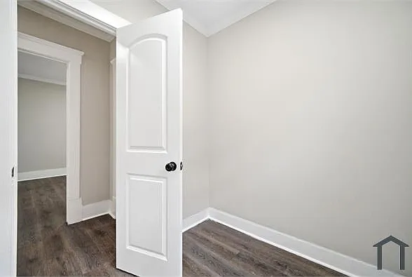 12828 Woodside Ave — Photo 12