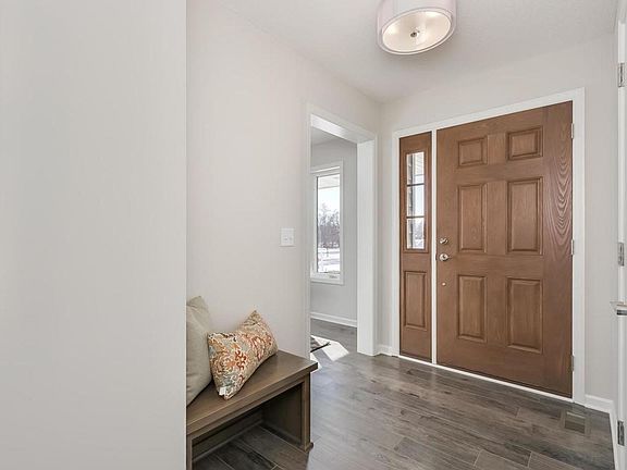 2nd image of 11846 Erskin Cir NE