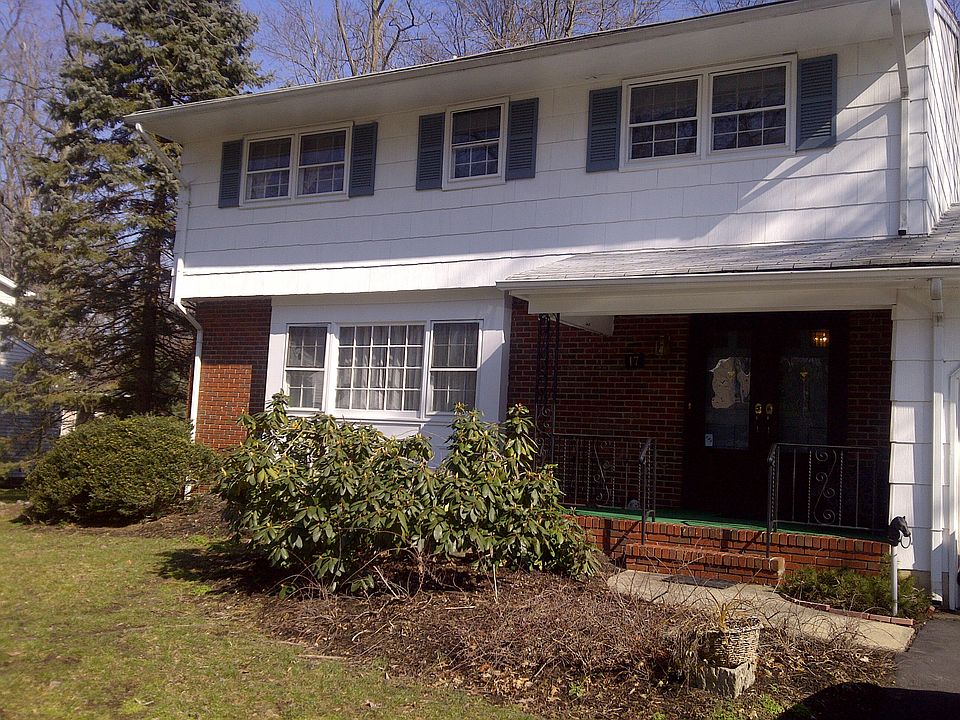 Sunny Lovely Home with Front