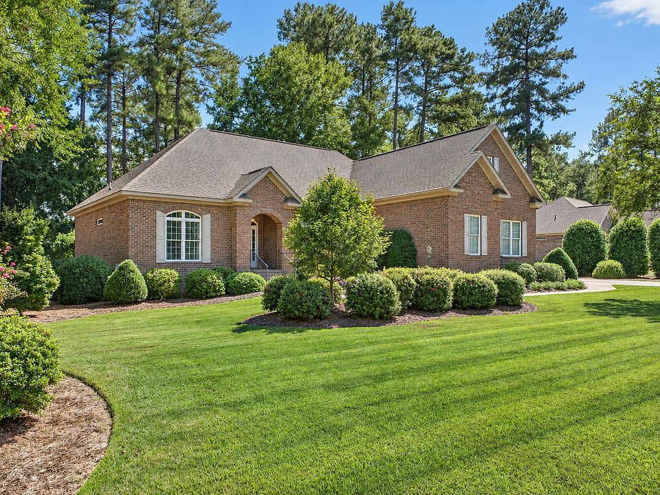 1st image of 2554 Cardigan Dr