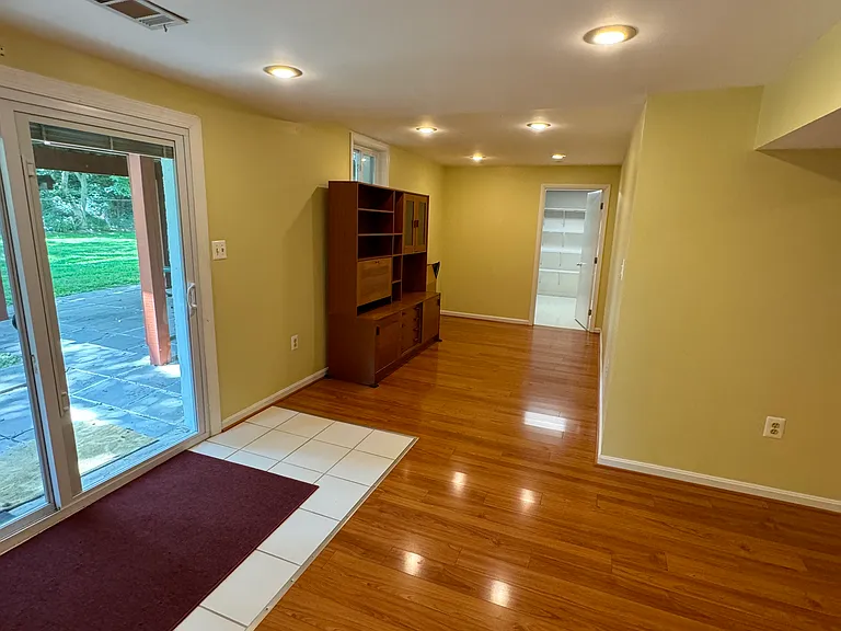 9591 Bronte Dr — Photo 52