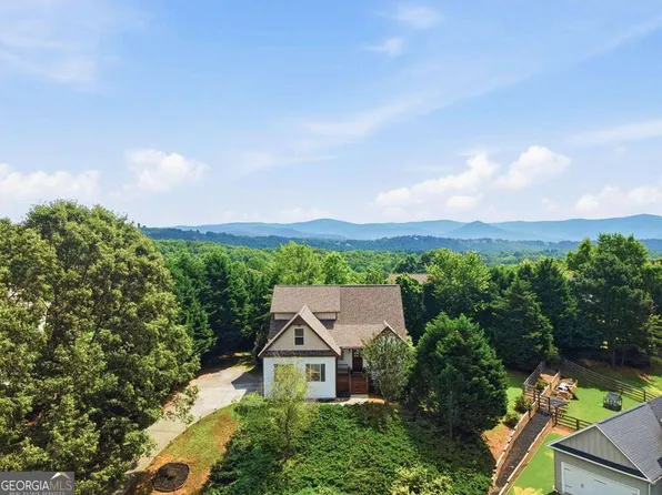 105 Arbor Hills Cir, Talking Rock, GA 30175