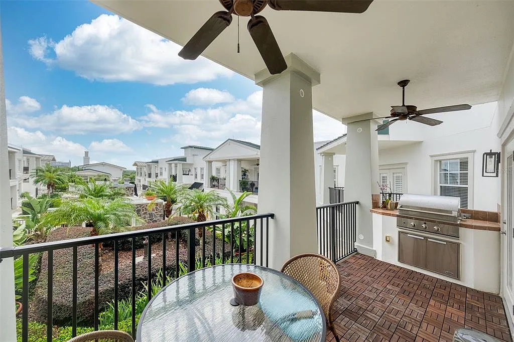 2 bed, 2.0 bath, 1267 sqft, $3,200 — Photo 3